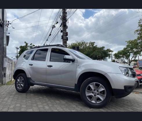 RENAULT DUSTER 1.6 16V SCE FLEX AUTHENTIQUE X-TRONIC RENAULT DUSTER 1.6 16V SCE FLEX AUTHENTIQUE X-TRONIC